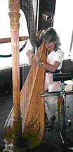 Bettine Clemen playing harp